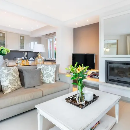 Whome | Prime Hideaway Luxury