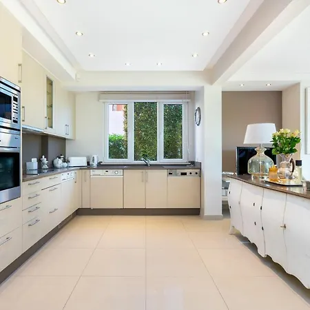 Willa Whome | Prime Hideaway Luxury