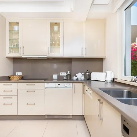 Whome | Prime Hideaway Luxury * קווארטיירה